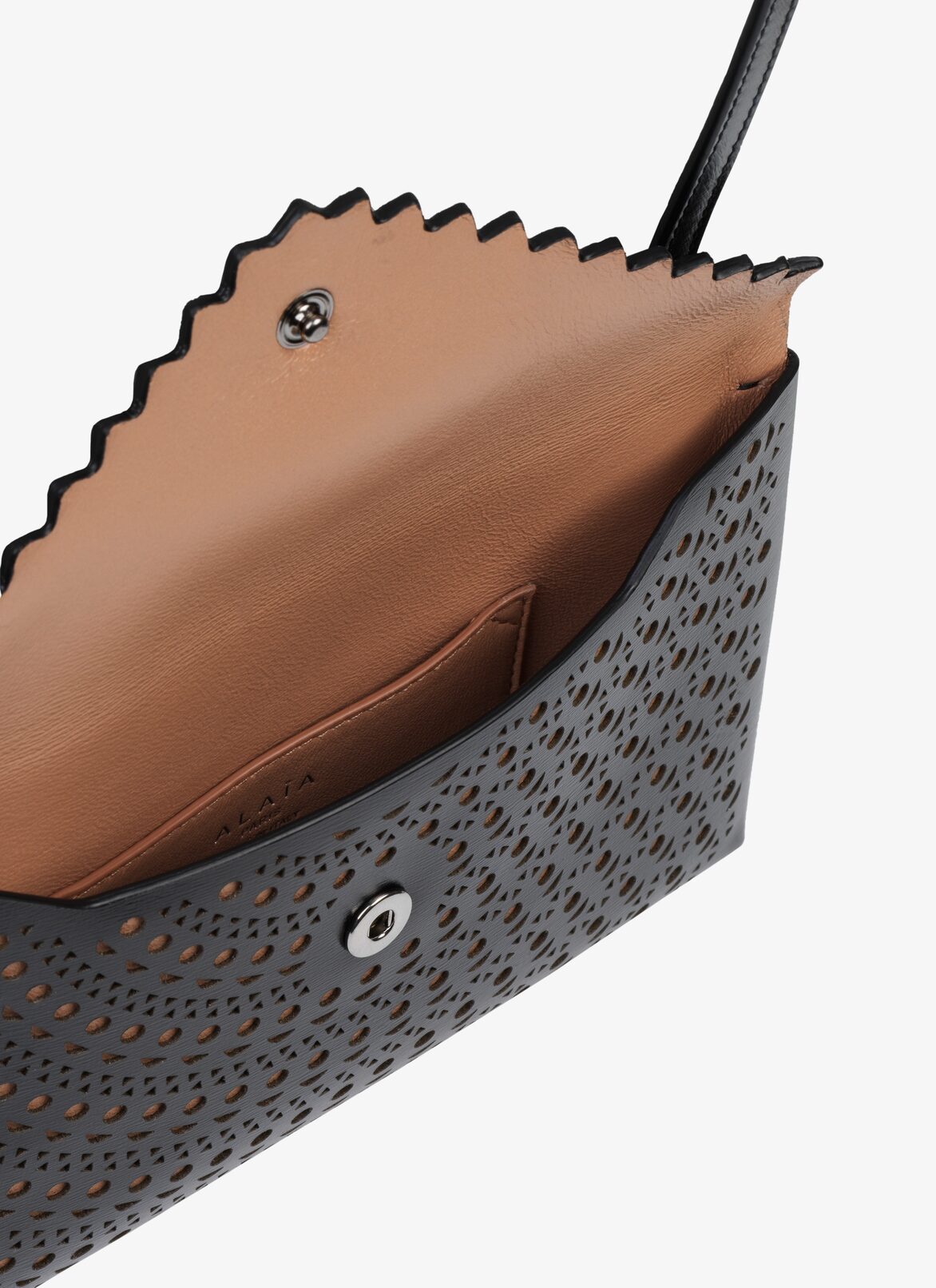 LOUISE 20 CLUTCH ALAÏA BLACK/SAND LOUISE 20 CLUTCH